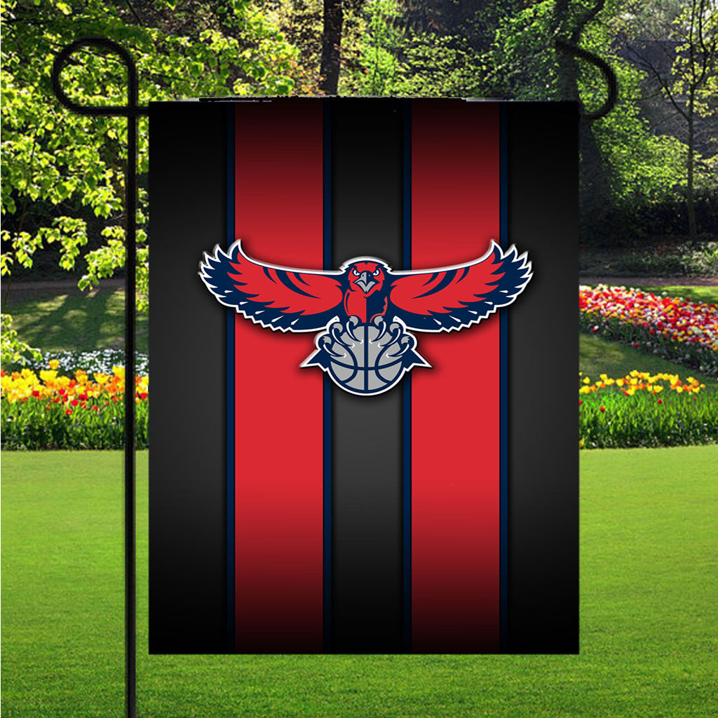 Atlanta Hawk Garden Flags Lawn 12 X 18 Inch