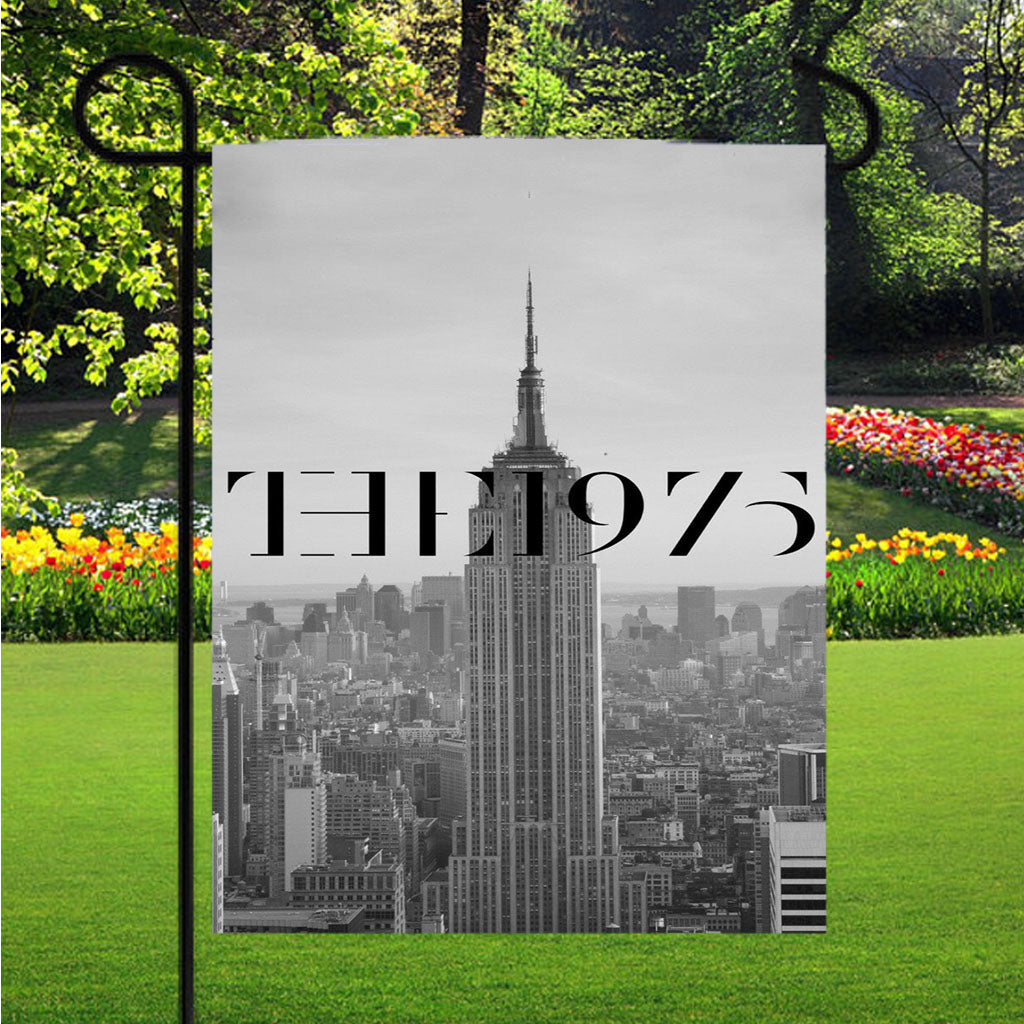 The 1975 New York Garden Flags Lawn 12 X 18 Inch