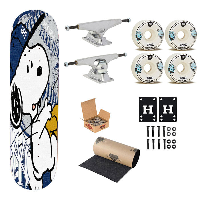 New York Yankees Snoopy Skateboard Complete Board 8.0" X 31.75"