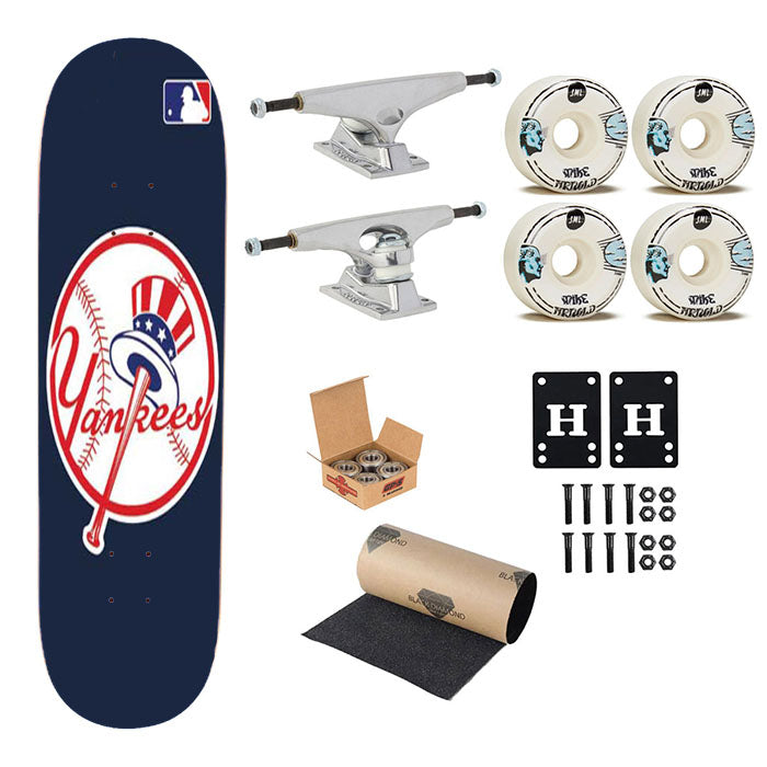 Ny Yankees Big Logo Ball Skateboard Complete Board 8.0" X 31.75"