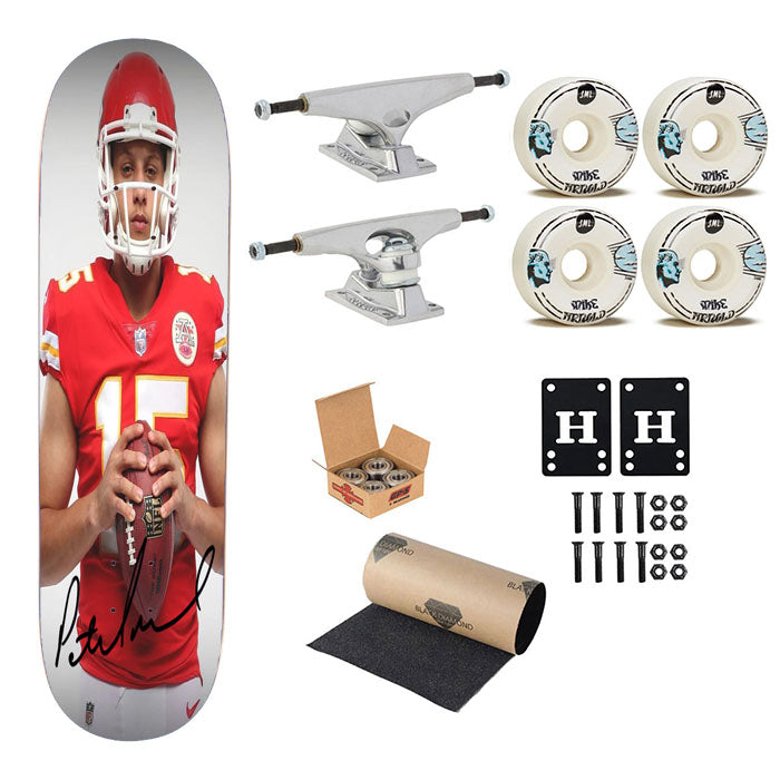 Patrick Mahomes Kansas City Chiefs Signature Skateboard Complete Board 8.0" X 31.75"