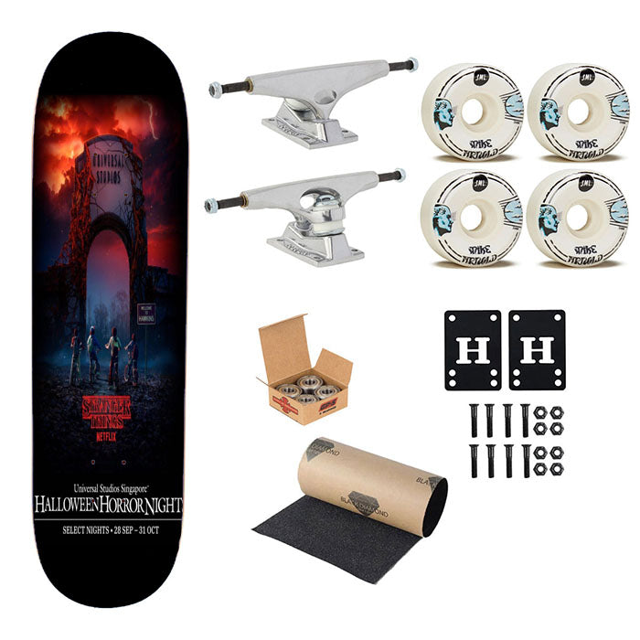 Stranger Things Halloween Horror Night Universal Studio Skateboard Complete Board 8.0" X 31.75"
