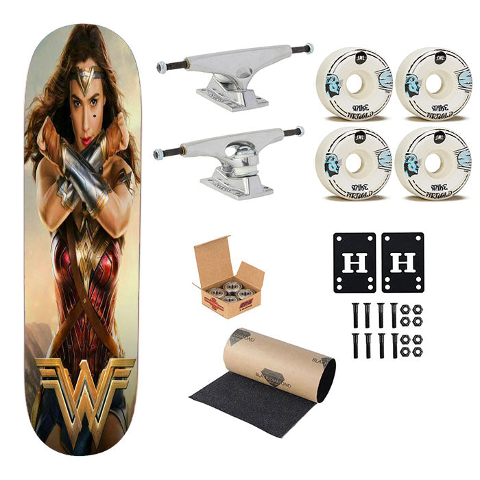 Wonder Woman Justice League Comic Art Skateboard Complete Board 8.0" X 31.75"